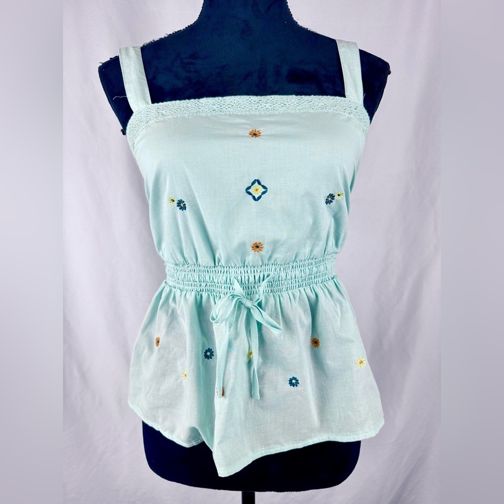 NWT Celebrity Pink Embroidered Cami